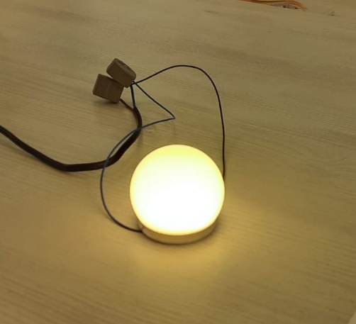 Светильник-лампочка светодиодный накладной 220V для подсветки зеркал 5W 4500K SPF13-1 (за 1 из 2шт)