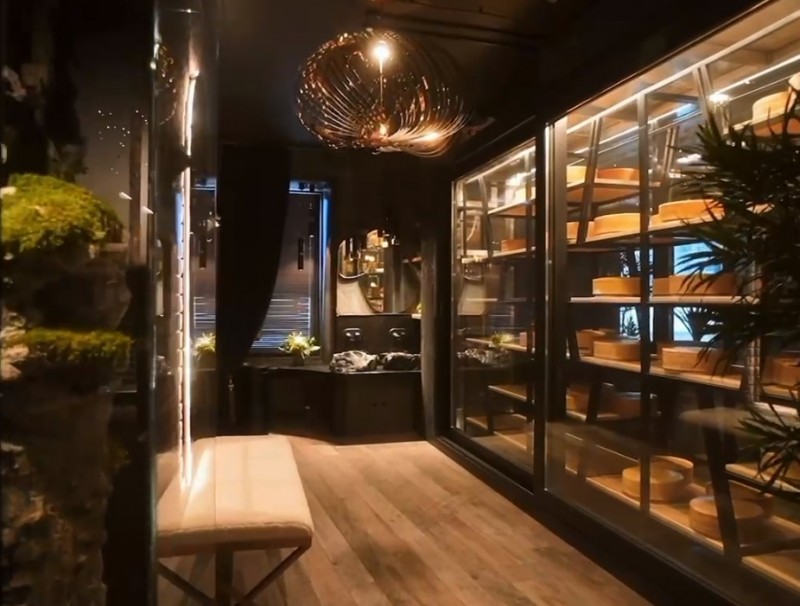 Светильник DZN-44751 ЗОЛОТО ` D790/H3000/2/LED/3000K SPRING PENDANT by Tom Dixon