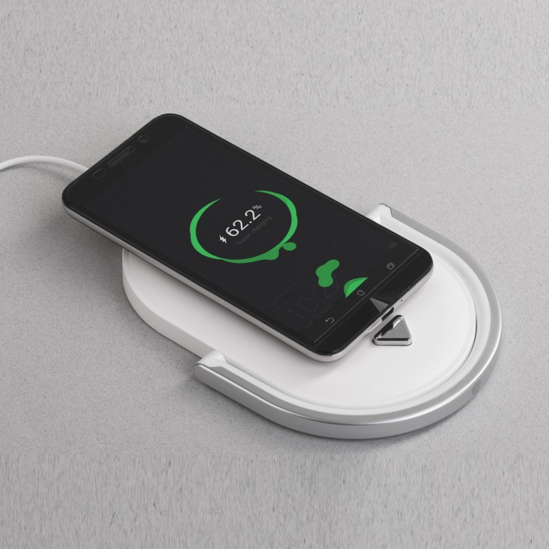 Светильник настольный SPF-13036 БЕЛЫЙ ` + беспроводная зарядка мощностью 15 Вт 166*127*13 mm 24-02