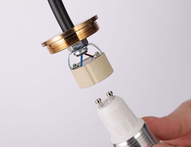 Светильник DZN-3-2-13 BLACK+GOLD/ЧЕРНЫЙ+ЗОЛОТО ` D600/H1200/2/GU10/50W KINK