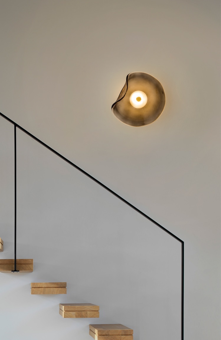 Светильник настенный ElegantLight DZN-11285 ДЫМЧАТЫЙ ` D250/H80/1/LED/6W/4200K