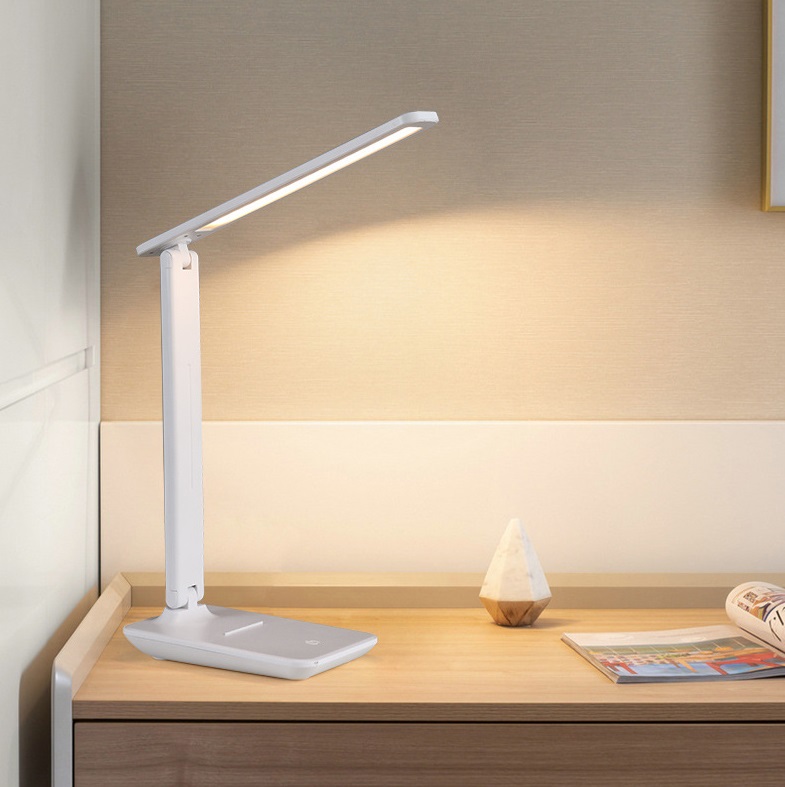 Светильник RG-TL0504W БЕЛЫЙ 3C - 5W 3000K-6500K сенсор, аккумулятор, пластик с строчкой "под кожу" 2