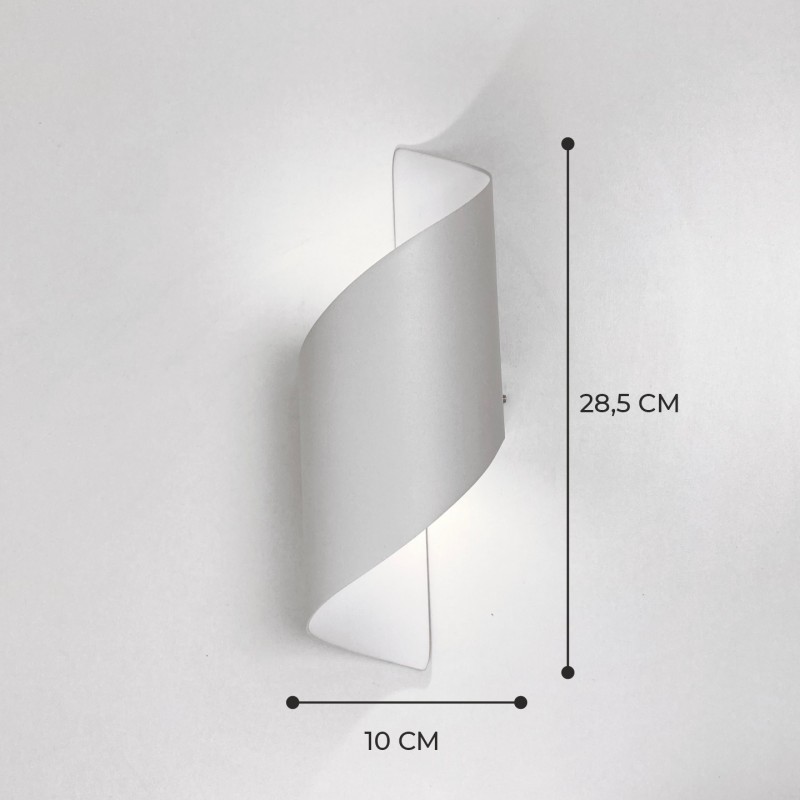 Светильник настенный SAPFIR SPF-4813 WHITE/БЕЛЫЙ ` D100/H275/2/LED/10W/4000K IP65 NUOVO 22-07 (1/30)