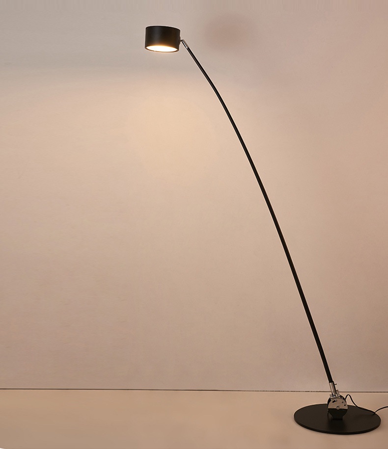 Светильник DZN-13562 ЧЕРНЫЙ ` D400/H1800/1/LED/12W/3000K торшер из стекловолокна Sampei by Davide Gr